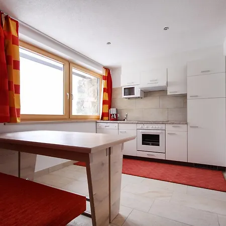 Haus Stefan 506w 公寓